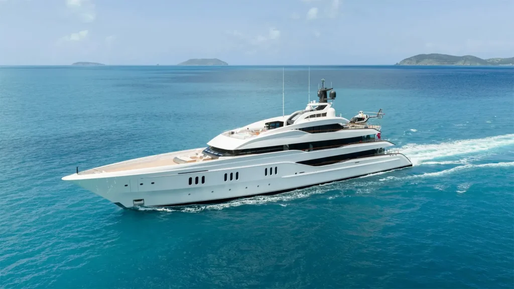 Vanish 71.5 metre Feadship yacht cruising at sea